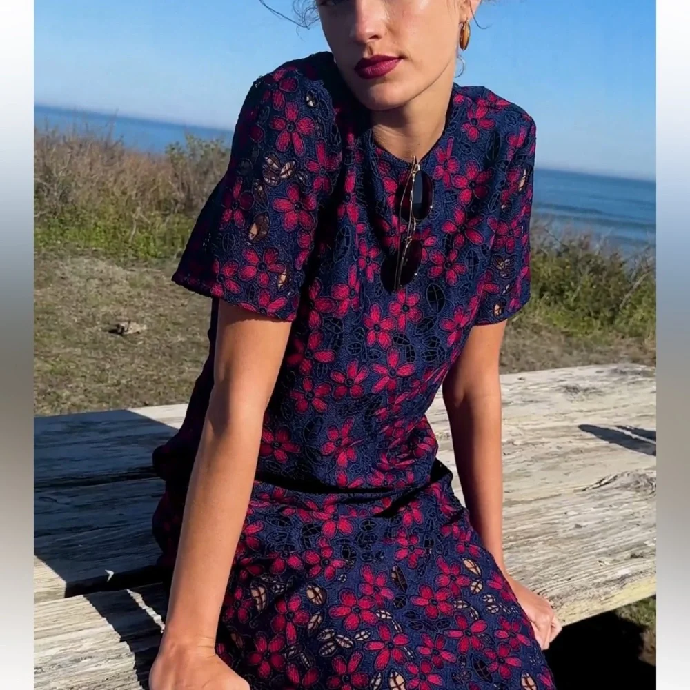 Tuckernuck Pomander Place Midnight Floral Lace Seraphina Midi Dress - Picture 3 of 16